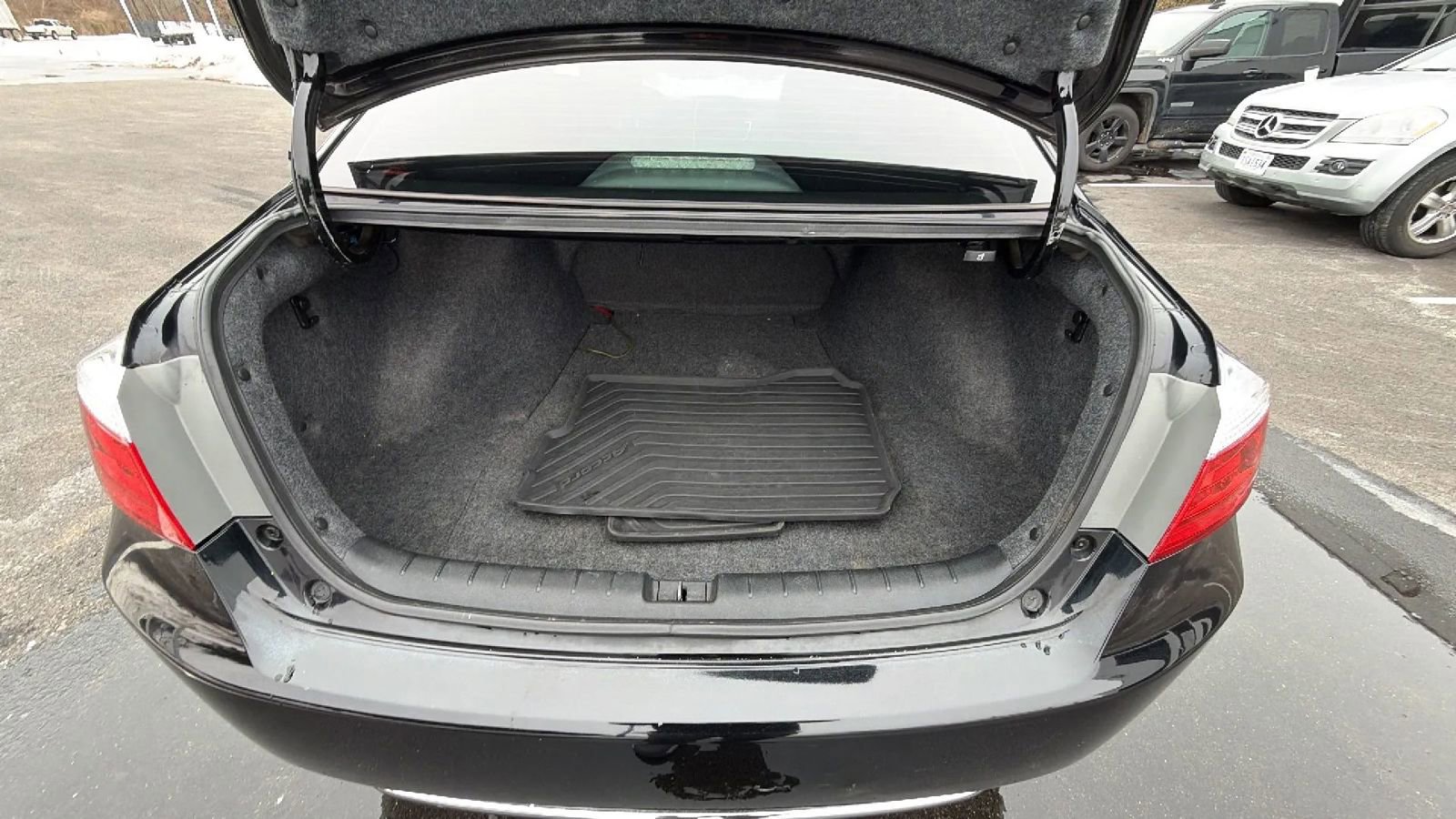 Used 2013 Honda Accord EX-L image 52