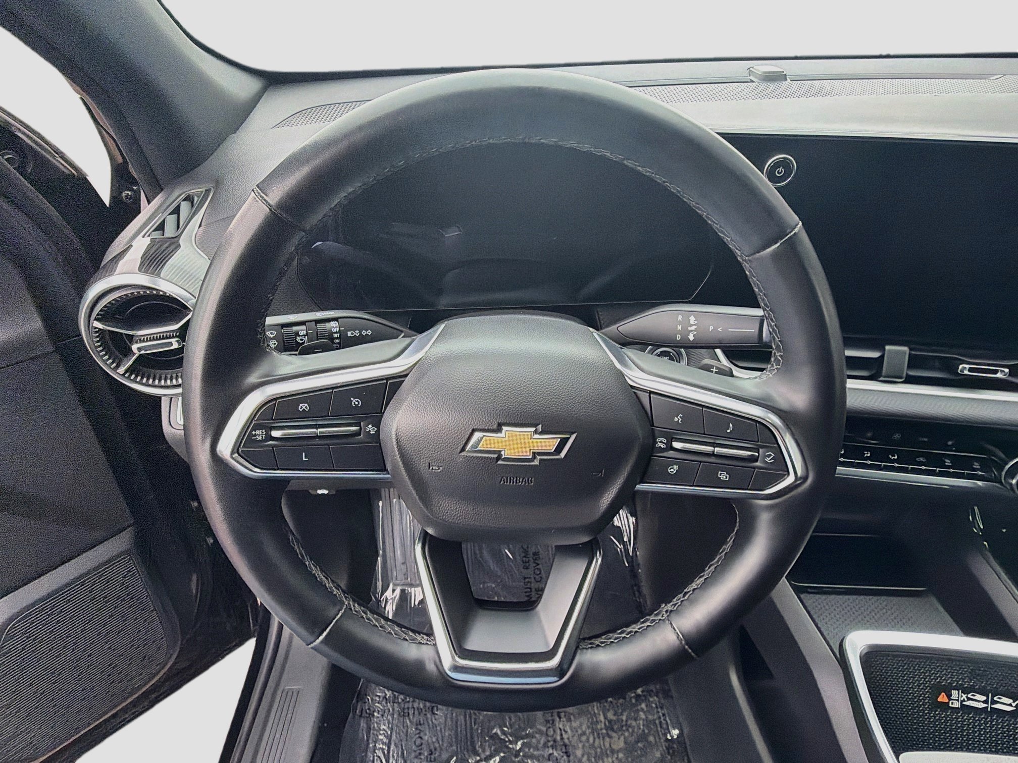 Used 2025 Chevrolet Equinox LT w/ Convenience Package II AWD/4WD image 18