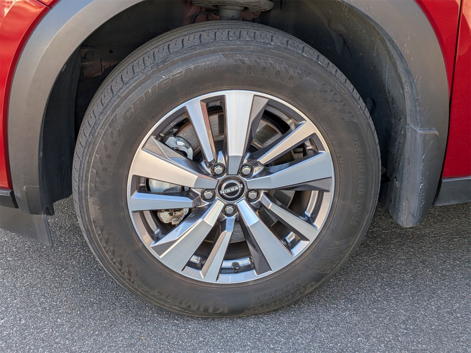 Used 2022 Nissan Pathfinder SL w/ SL Black Package image 16