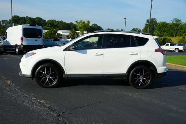 Used 2016 Toyota RAV4 SE w/ Advanced Technology Package AWD/4WD image 4