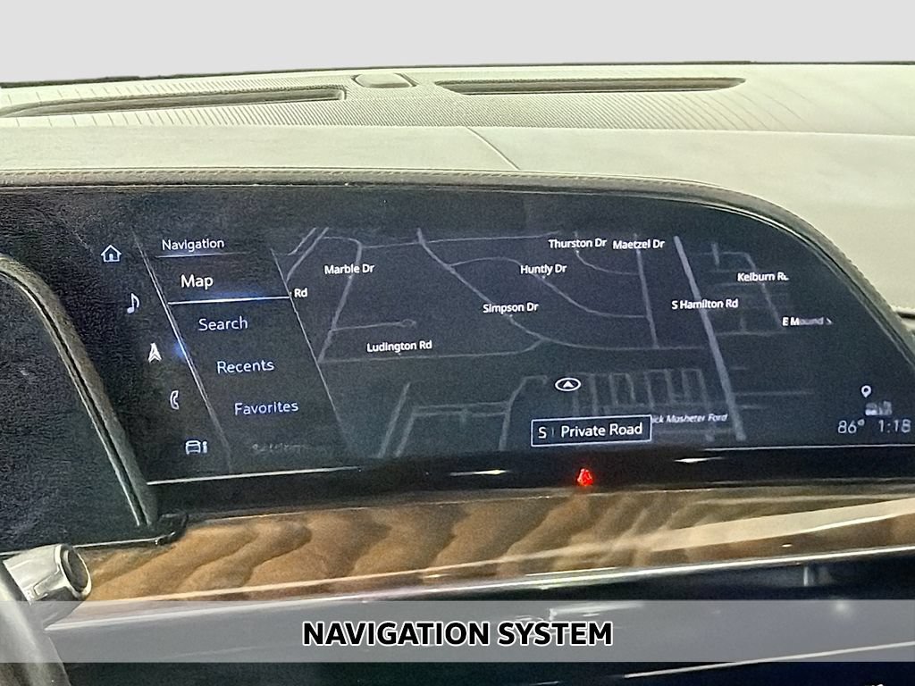 Used 2023 Cadillac Escalade Sport Platinum w/ LPO, ONYX Package AWD/4WD image 3