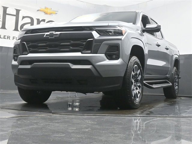 Used 2023 Chevrolet Colorado LT w/ LT Convenience Package III image 4
