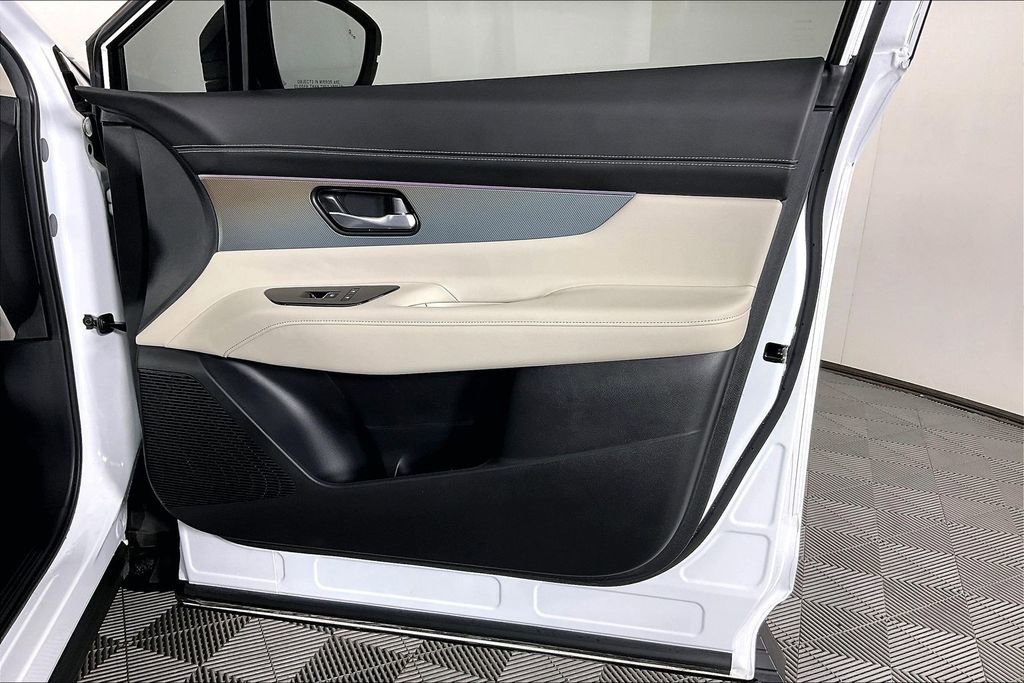 Certified 2025 Nissan Murano SL AWD/4WD image 25
