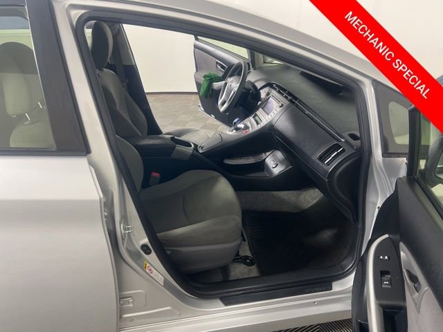 Used 2014 Toyota Prius Three FWD image 27