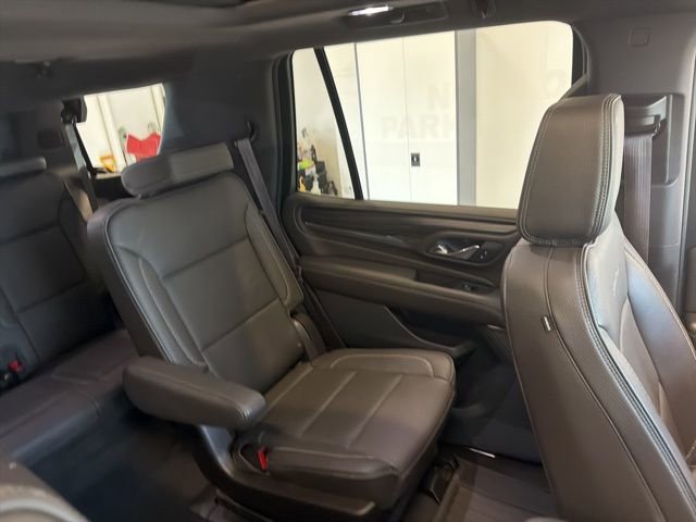 Used 2023 GMC Yukon Denali AWD/4WD image 50