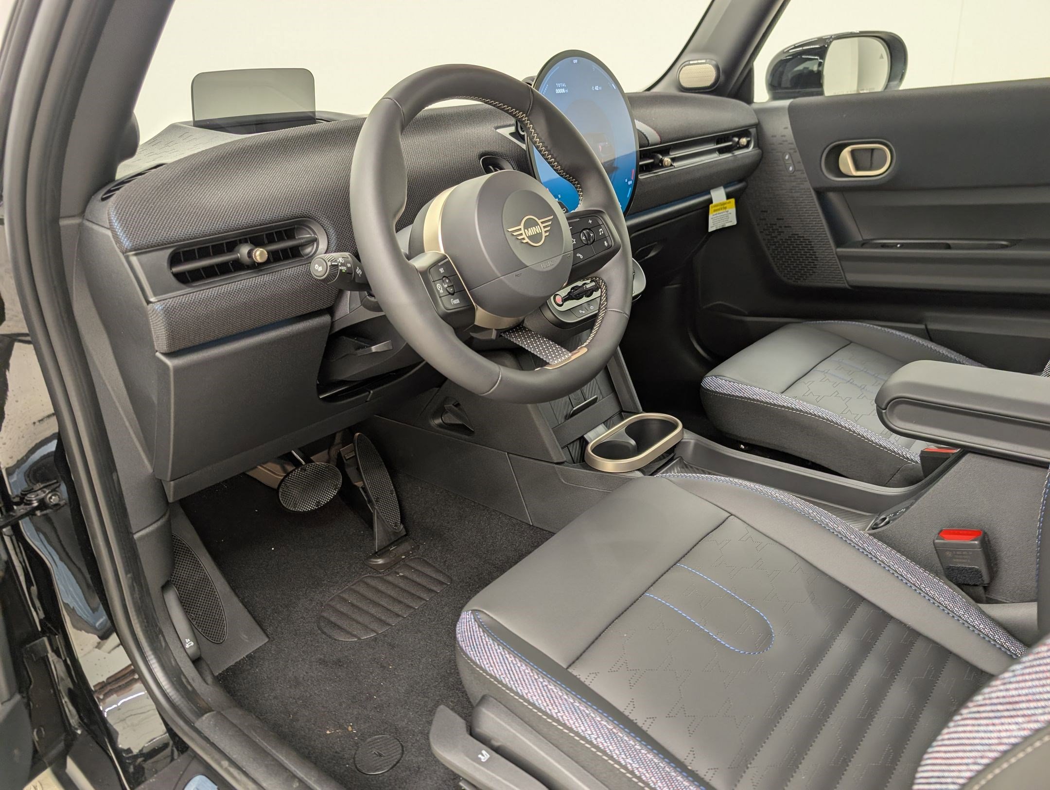 New 2026 MINI Cooper S image 4