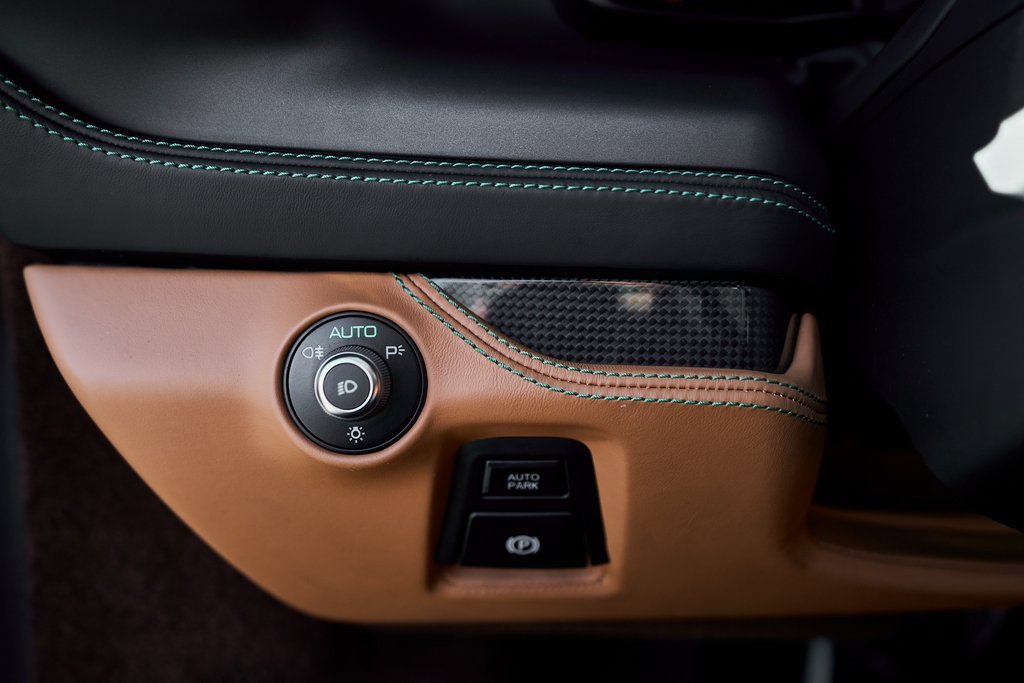 Used 2022 Ferrari F8 Tributo image 47