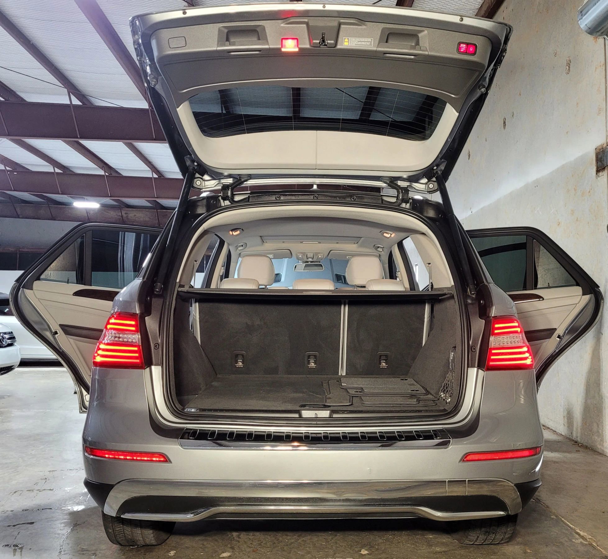 Used 2014 Mercedes-Benz ML 350 2WD w/ Premium 1 Package image 10