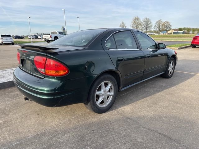Used 2002 Oldsmobile Alero GL w/ Sun & Sound Pkg image 4