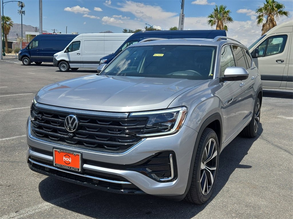 New 2025 Volkswagen Atlas SEL Premium R-Line image 4