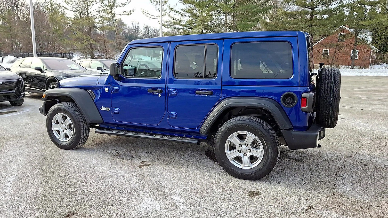 Used 2020 Jeep Wrangler Unlimited Sport S w/ Sun And Sound Package image 6