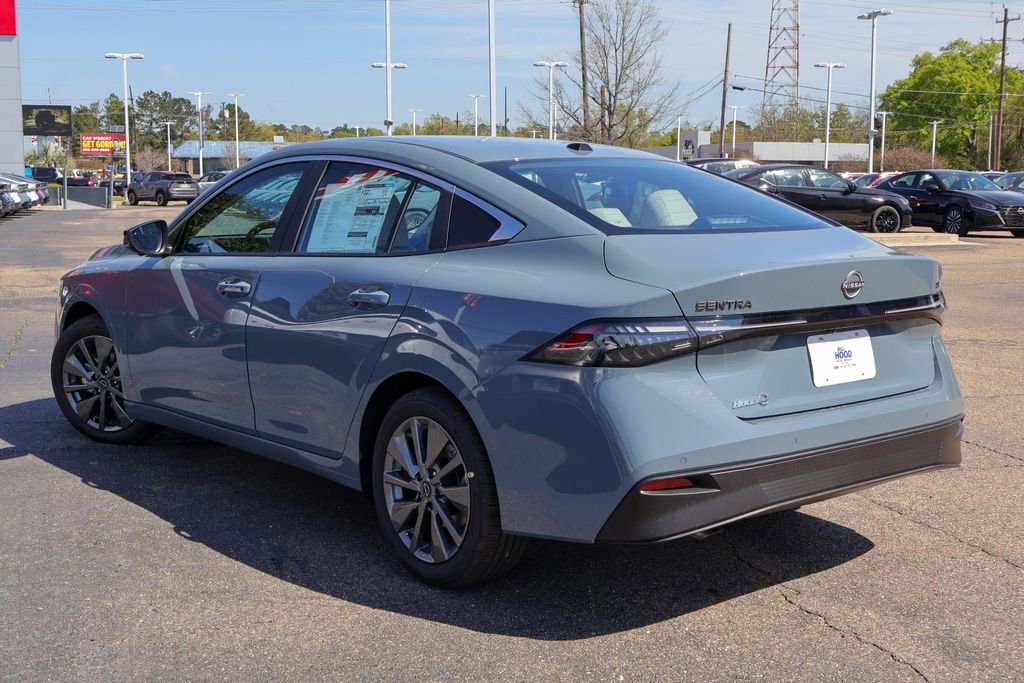 New 2026 Nissan Sentra SL image 2