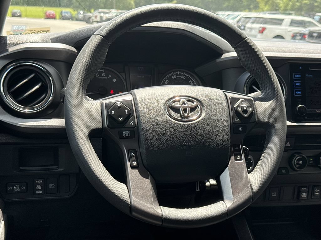 Used 2018 Toyota Tacoma TRD Sport AWD/4WD image 22