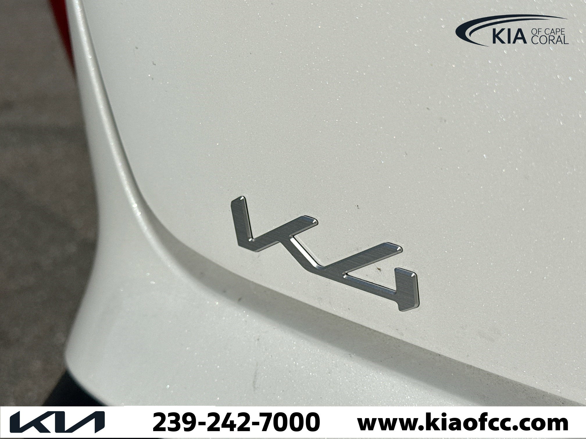 New 2025 Kia K4 LXS image 11