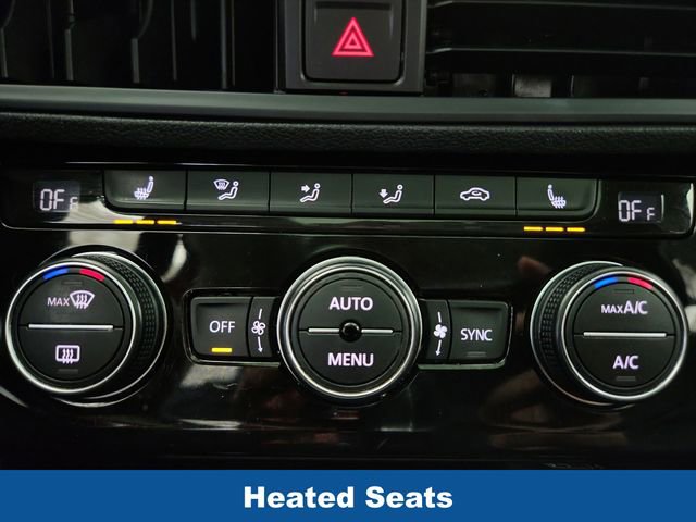 Used 2019 Volkswagen Jetta SE image 16