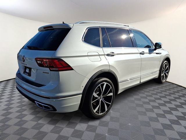 Used 2022 Volkswagen Tiguan SEL R-Line AWD/4WD image 6