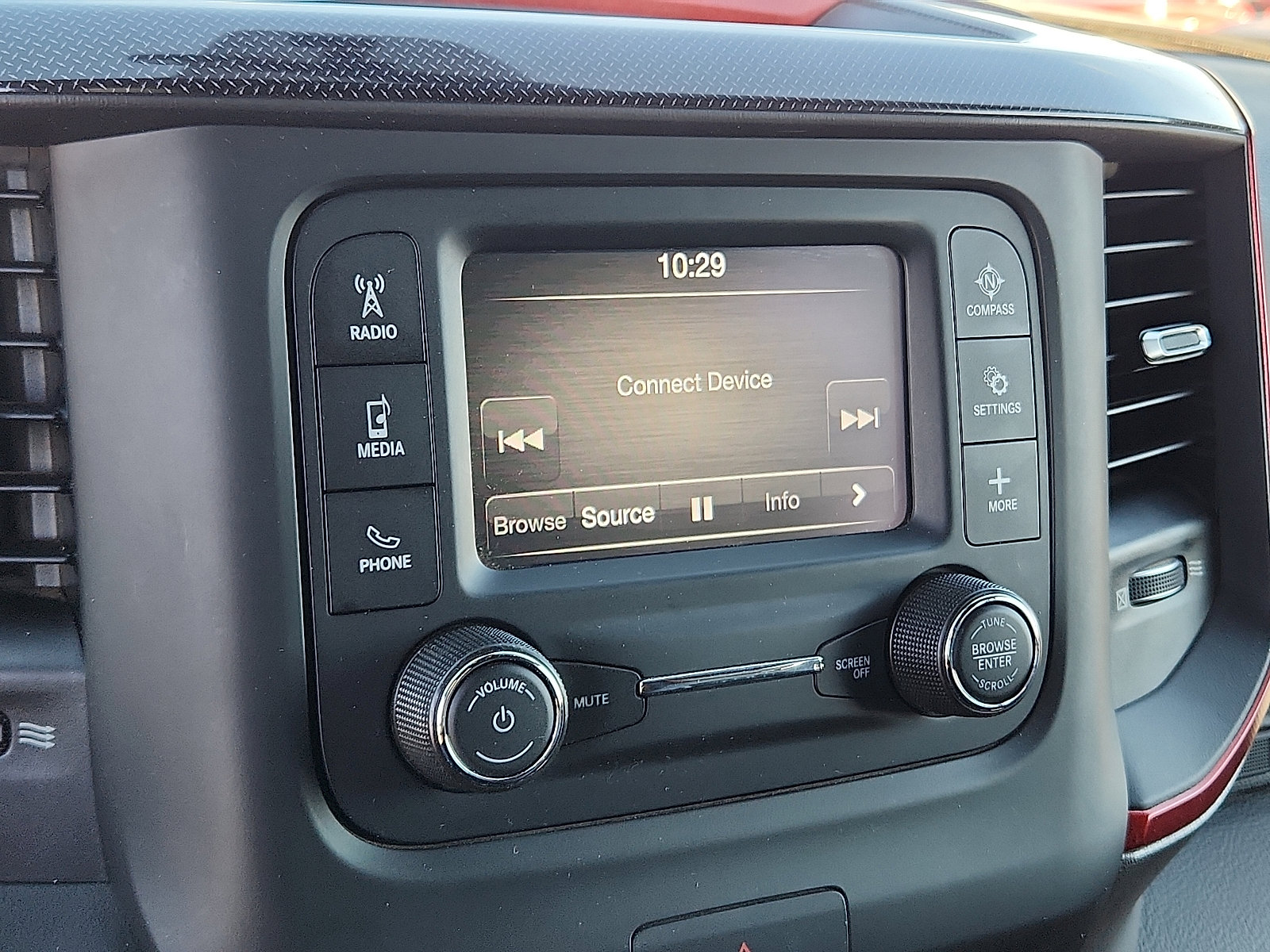 Used 2019 RAM 1500 Rebel AWD/4WD image 15