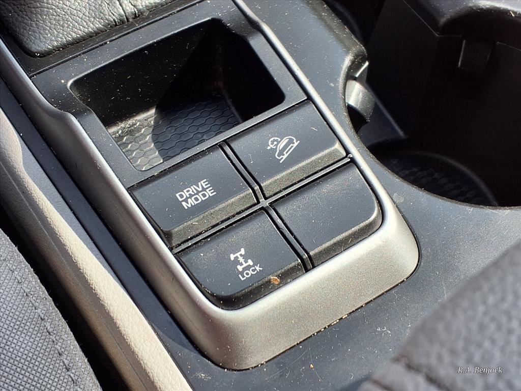 Used 2016 Hyundai Tucson SE w/ Option Group 02 image 12