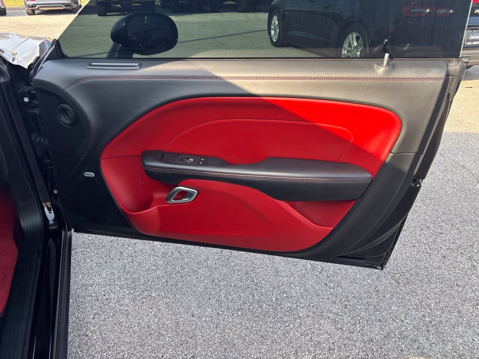 Used 2022 Dodge Challenger R/T Scat Pack RWD image 12