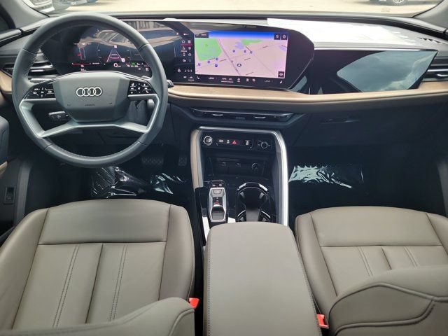 Certified 2025 Audi Q5 Premium w/ Convenience Package AWD/4WD video 2