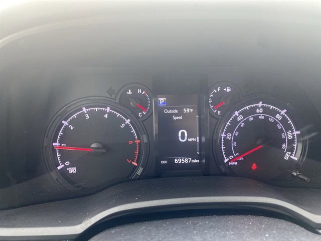 Used 2022 Toyota 4Runner SR5 image 38