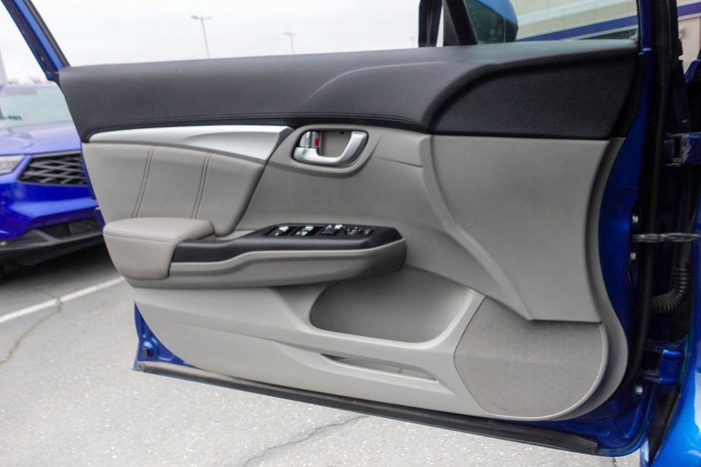 Used 2013 Honda Civic EX-L image 22