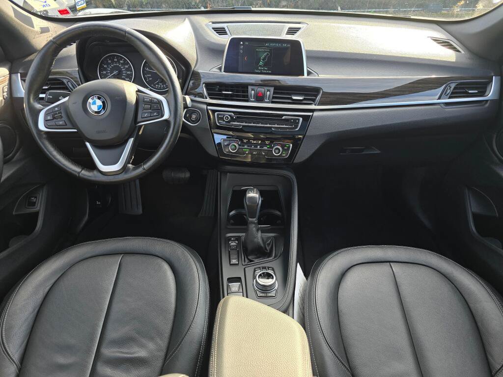 Used 2018 BMW X1 xDrive28i AWD/4WD image 18