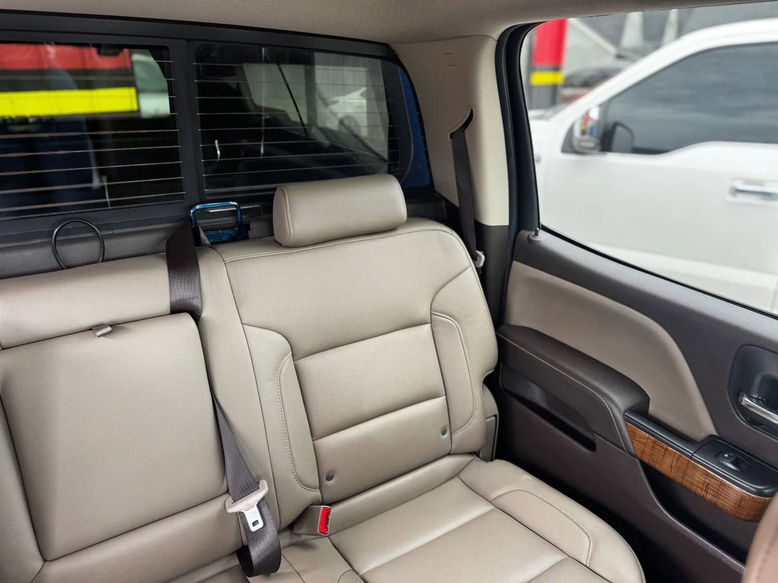Used 2018 GMC Sierra 1500 SLT AWD/4WD image 7