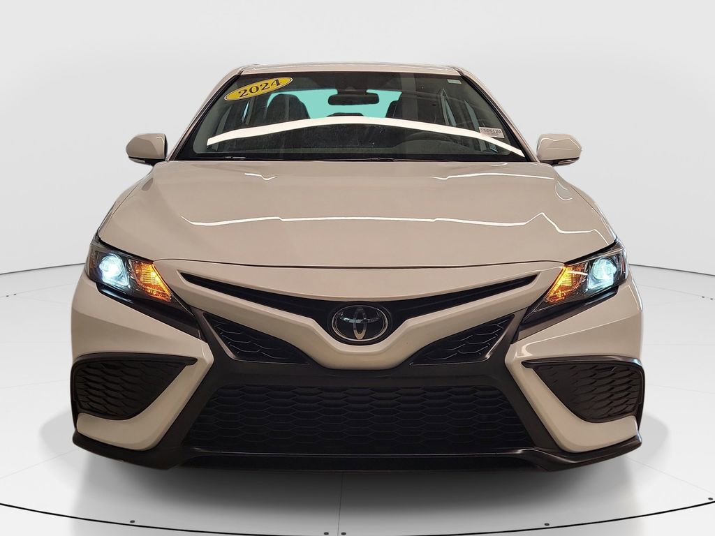 Certified 2024 Toyota Camry SE FWD image 2