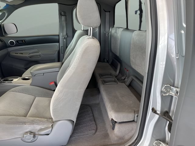 Used 2006 Toyota Tacoma PreRunner RWD image 13