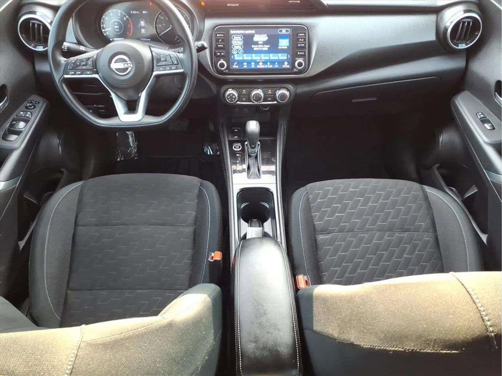 Used 2024 Nissan Kicks SV w/ Exterior Package image 10