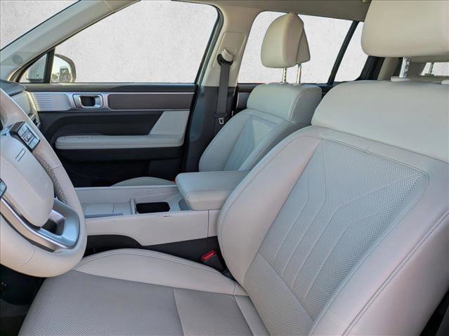 Used 2024 Hyundai Santa Fe SEL image 16