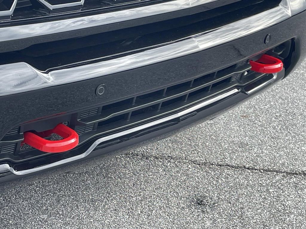 New 2026 Chevrolet Silverado 2500 ZR2 image 9