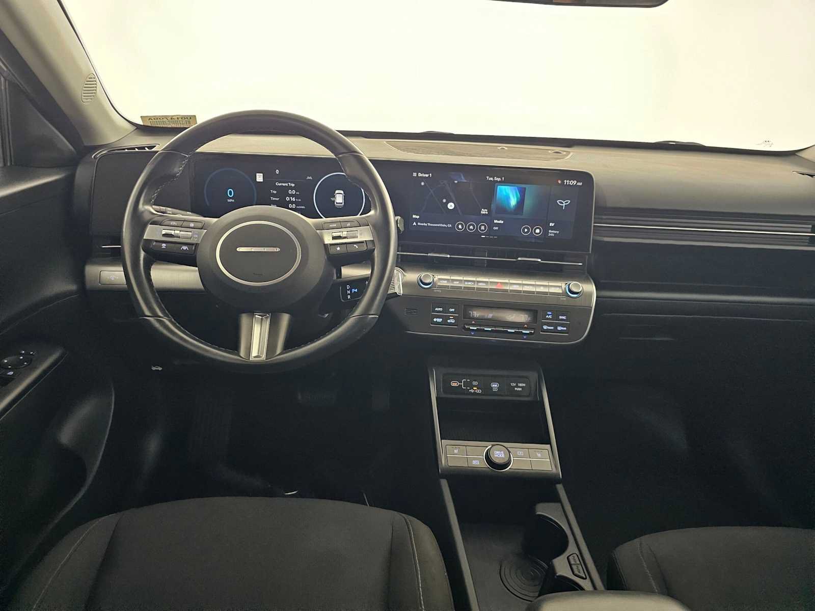 Used 2024 Hyundai Kona SEL FWD image 18