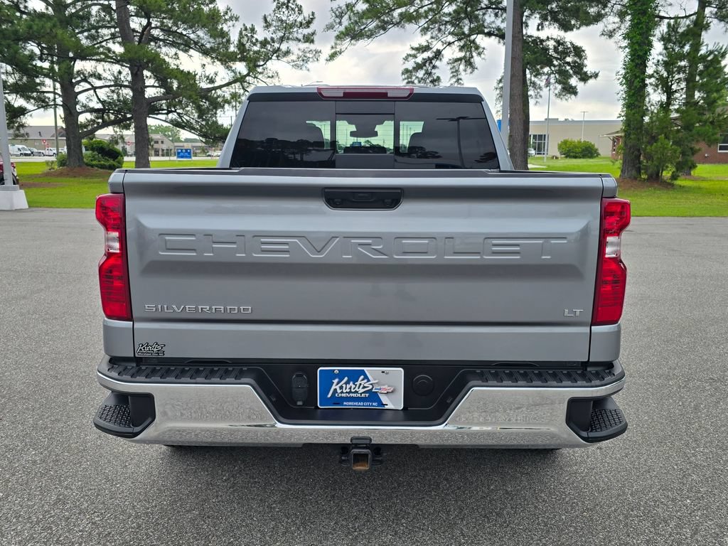 Certified 2025 Chevrolet Silverado 1500 LT w/ Leather Package AWD/4WD image 4