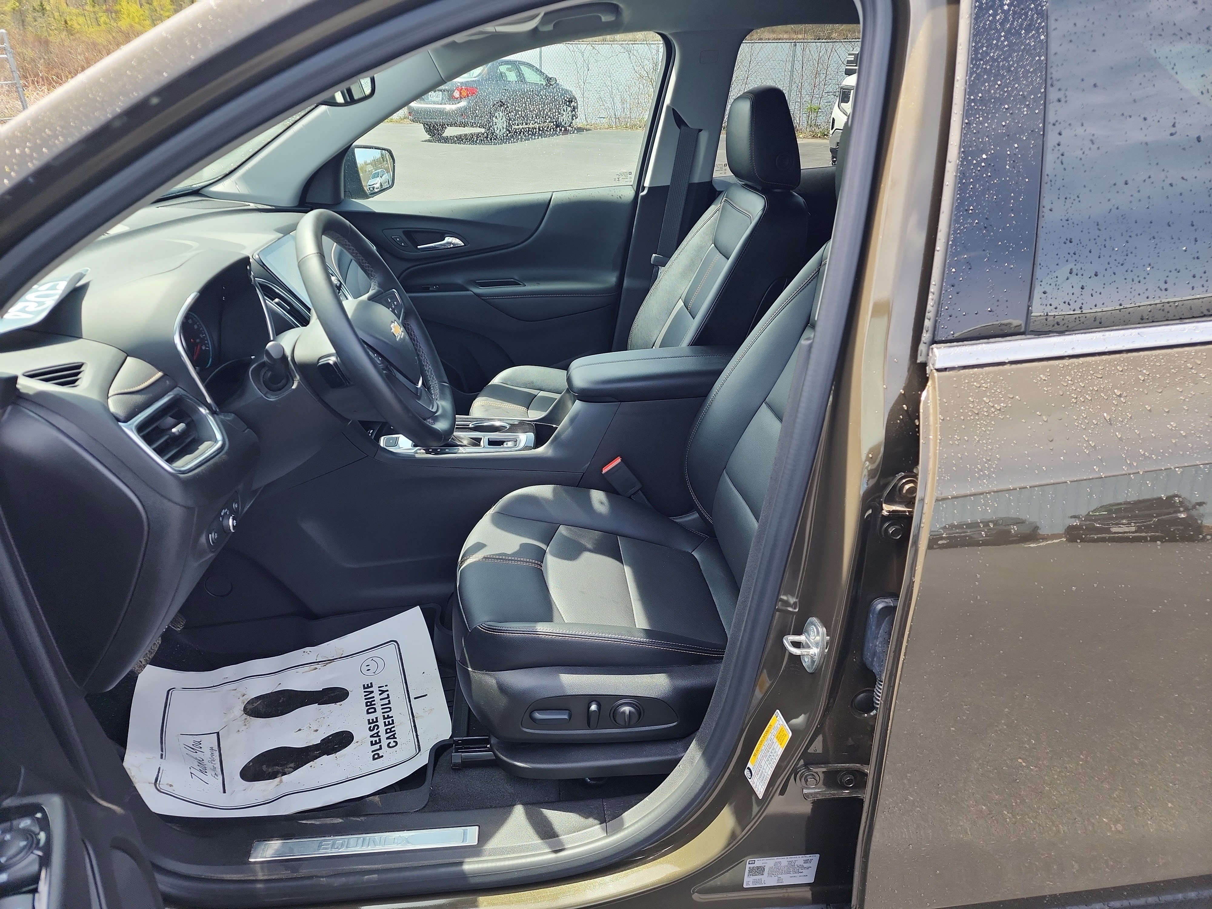 Certified 2024 Chevrolet Equinox Premier AWD/4WD image 11
