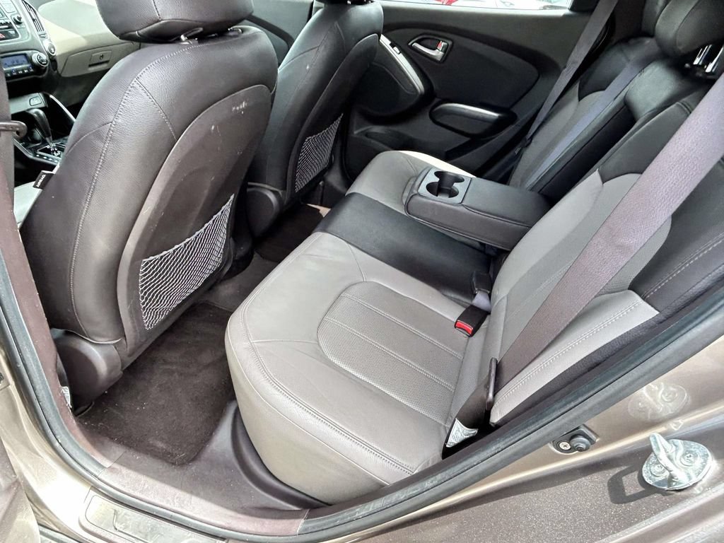 Used 2023 Subaru Outback Wilderness AWD/4WD image 30