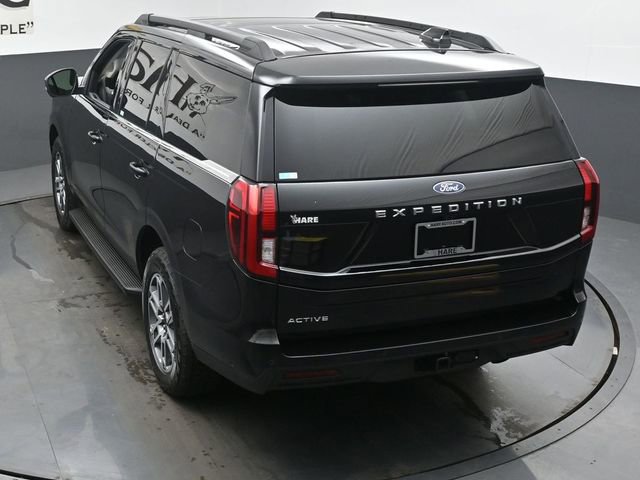 Used 2025 Ford Expedition Active AWD/4WD image 61