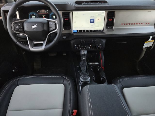 New 2026 Ford Bronco Outer Banks w/ Sasquatch Package AWD/4WD image 6