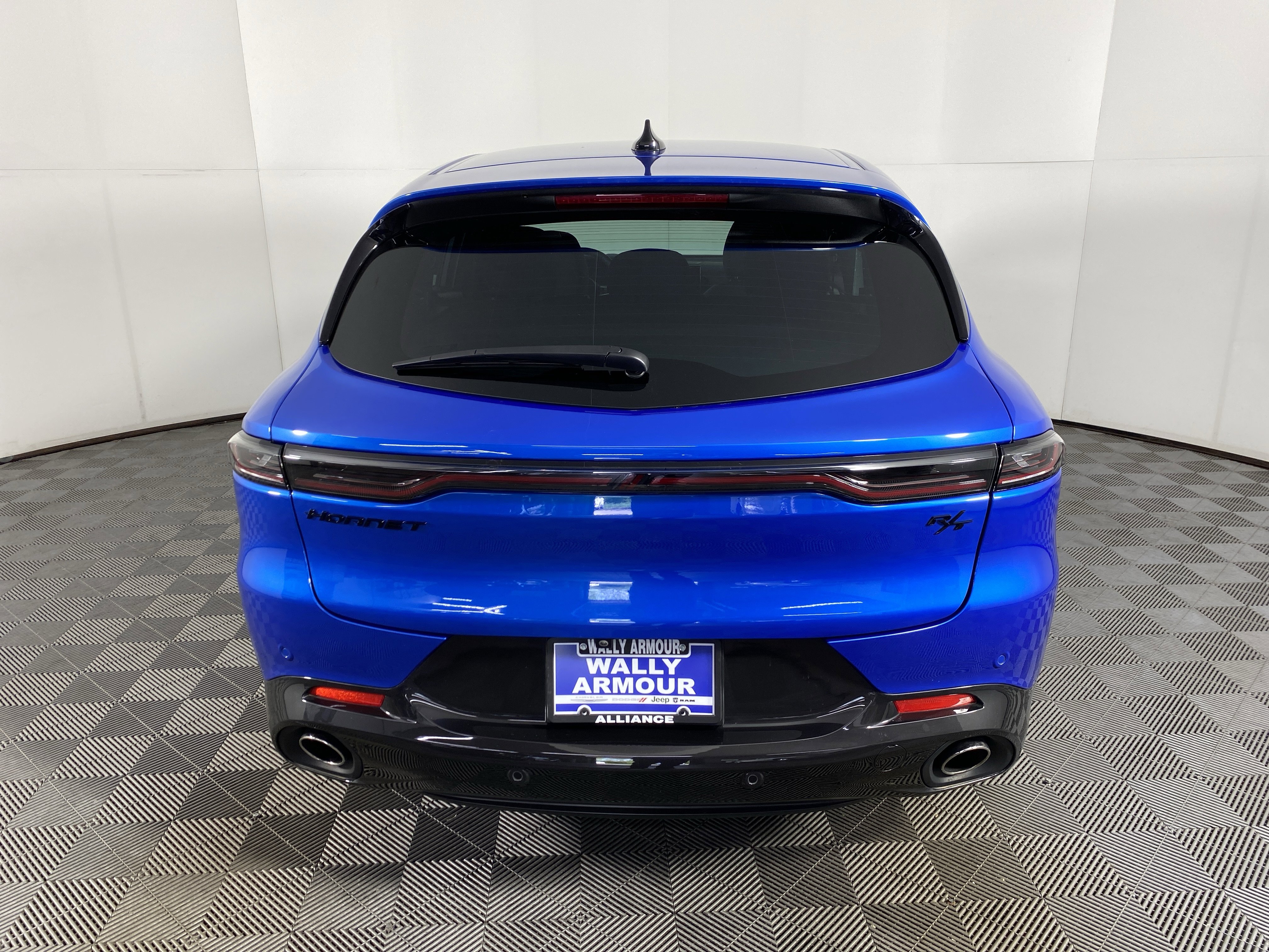 Used 2024 Dodge Hornet R/T w/ R/T Blacktop Package AWD/4WD image 8