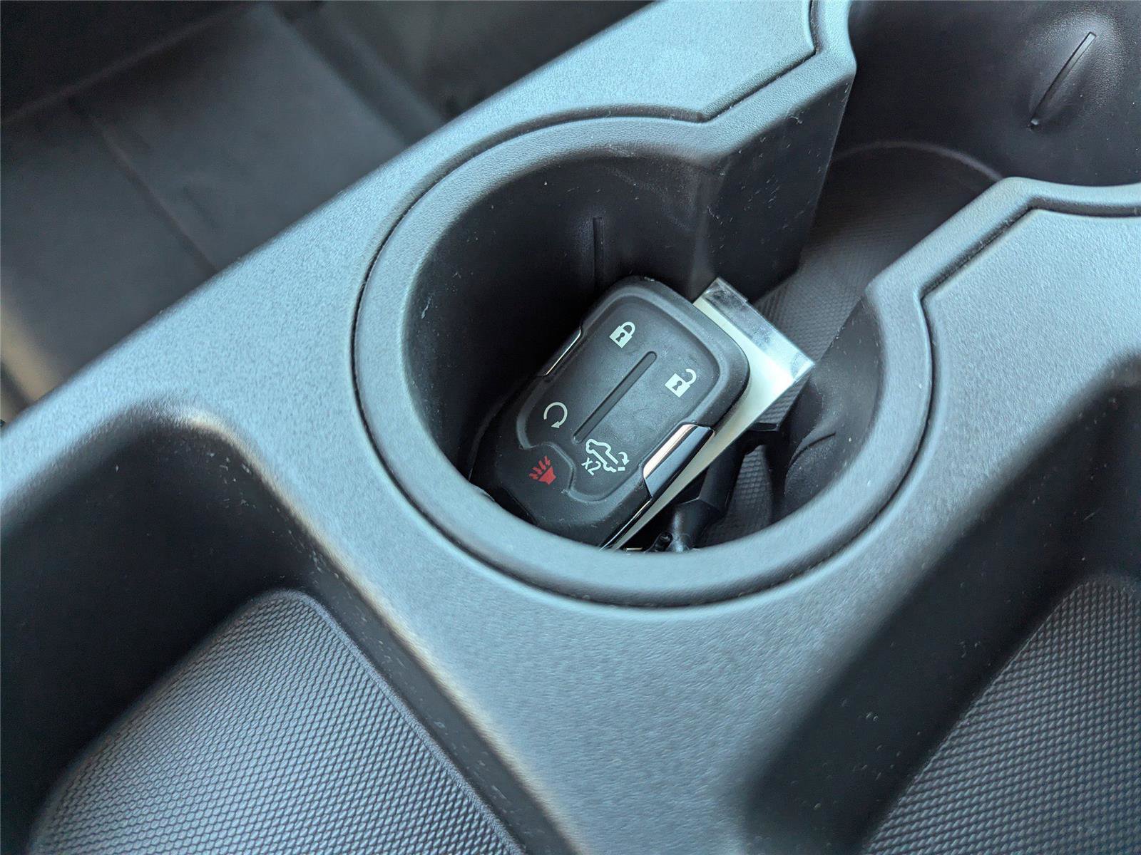 Used 2021 Chevrolet Silverado 1500 RST image 21