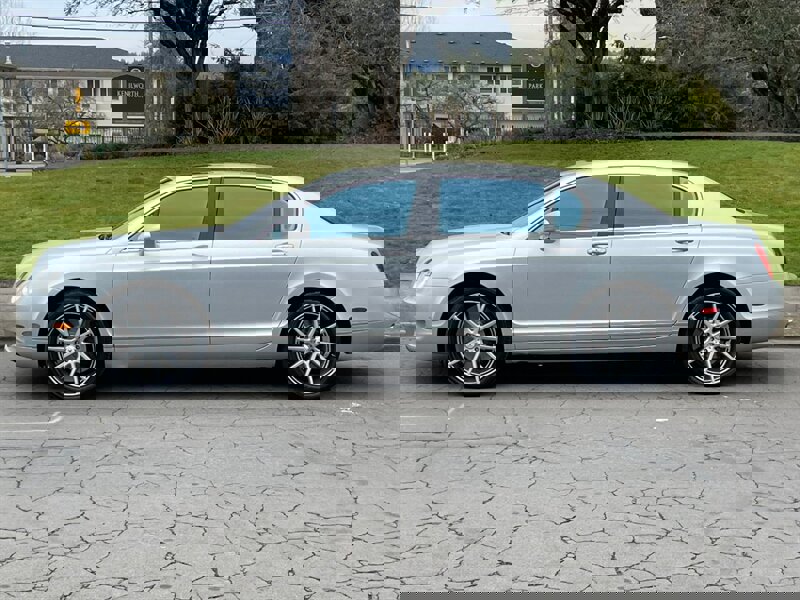 Used 2006 Bentley Flying Spur Flying Spur image 2