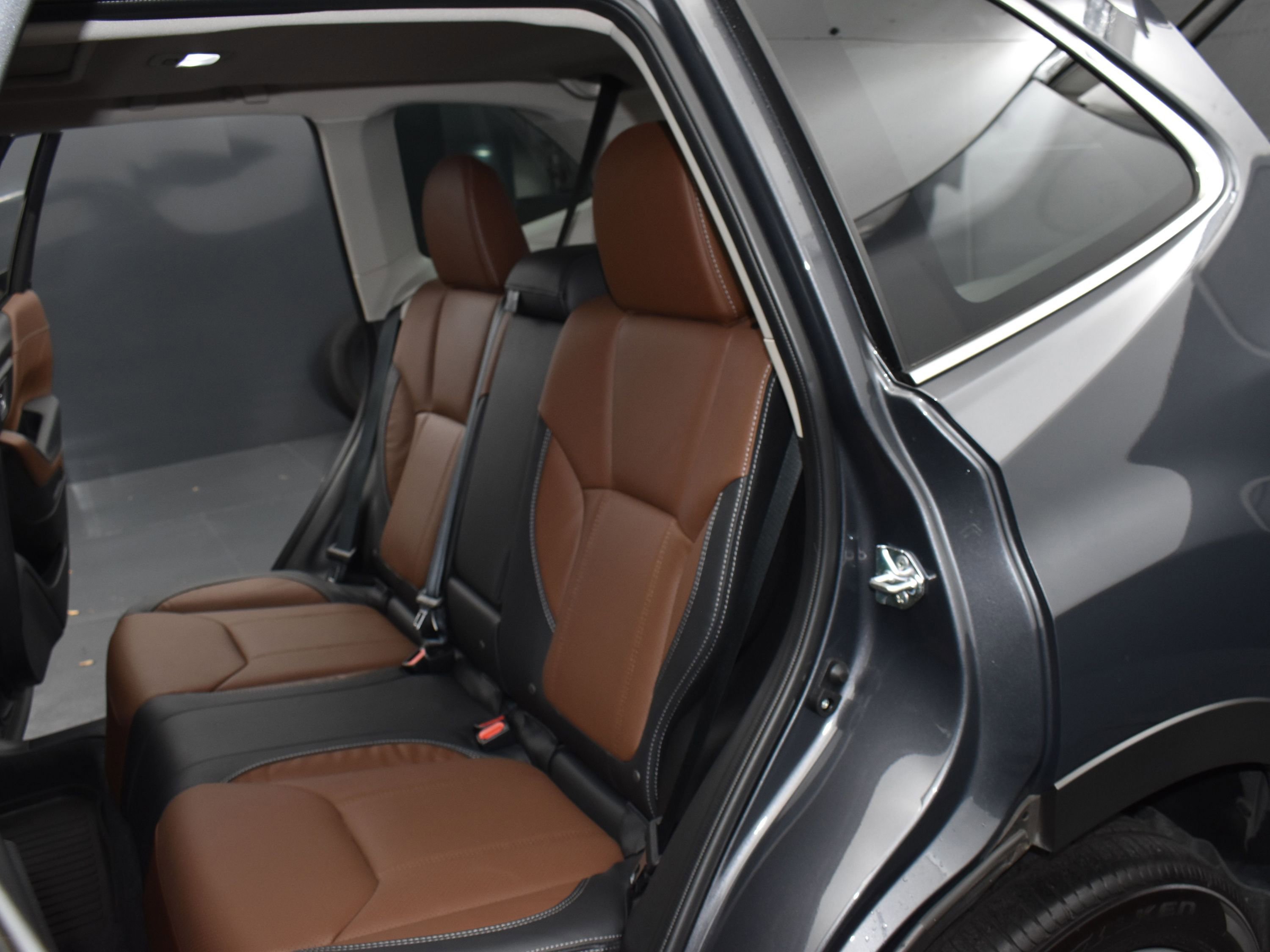 Used 2024 Subaru Forester Touring w/ Pop Package 2 image 24