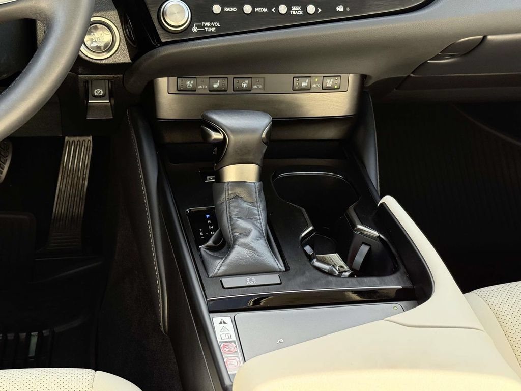 Used 2023 Lexus ES 350 w/ Premium Package FWD image 19