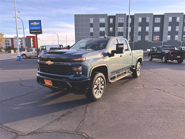 Used 2024 Chevrolet Silverado 2500 Custom w/ Custom Convenience Package image 1