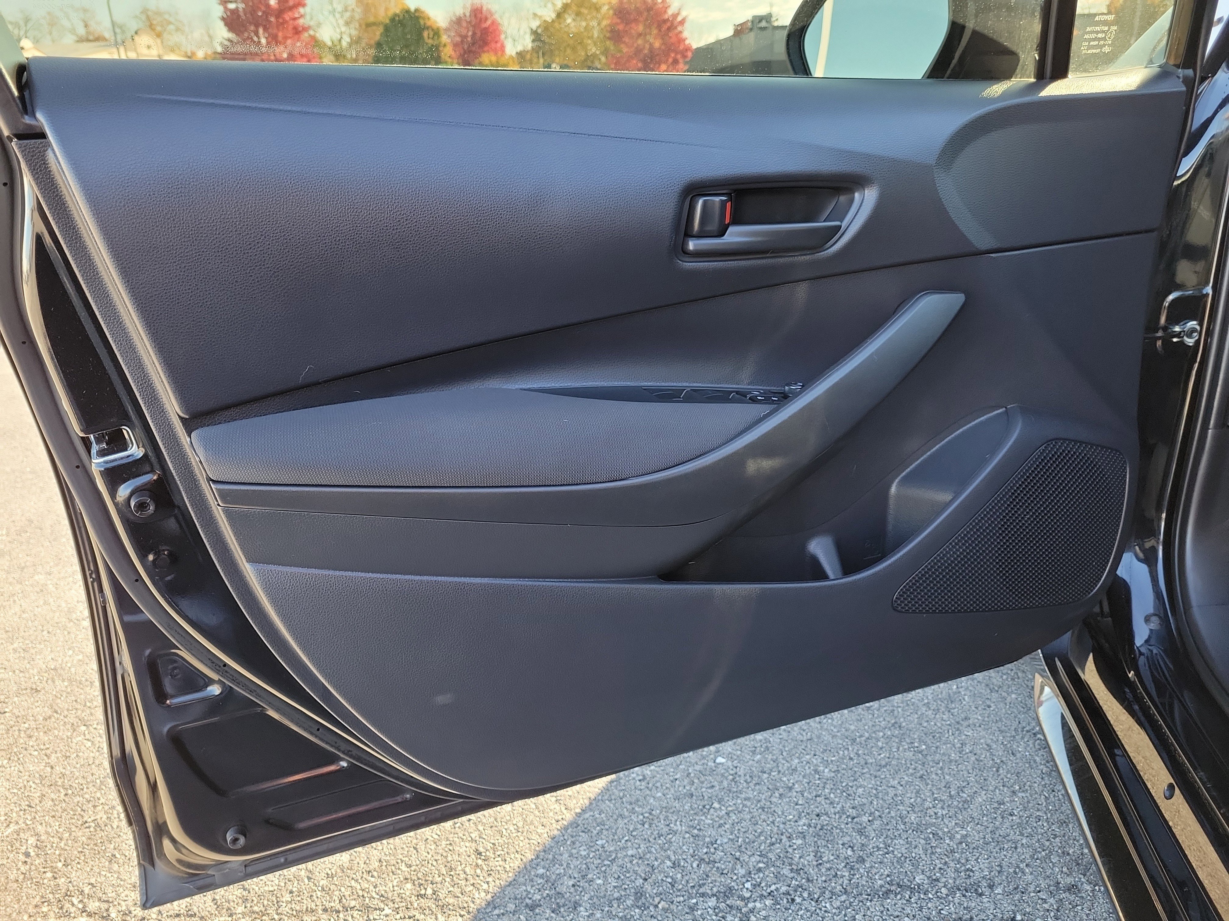 Used 2024 Toyota Corolla LE image 17