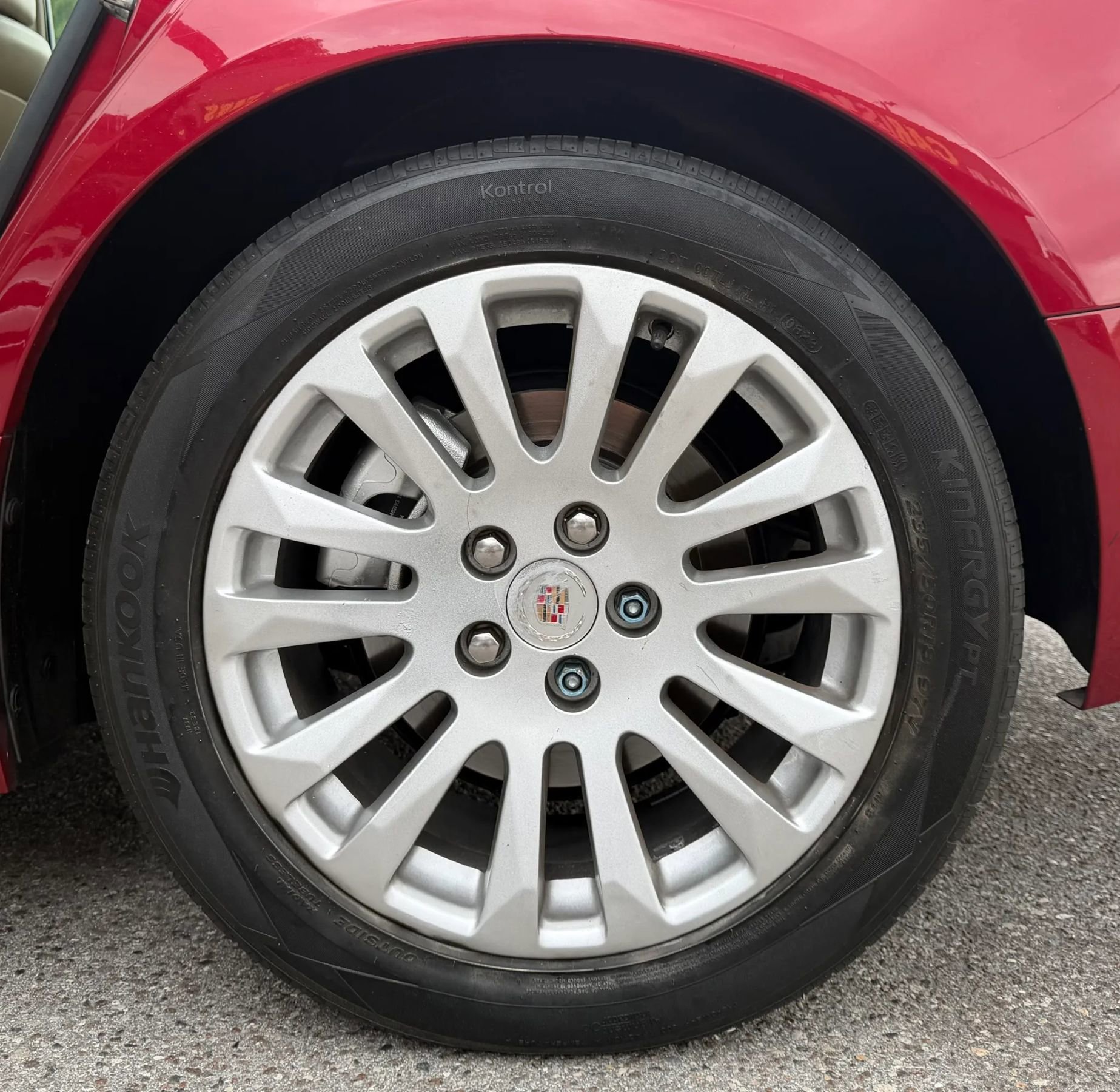 Used 2013 Cadillac CTS Premium RWD image 26