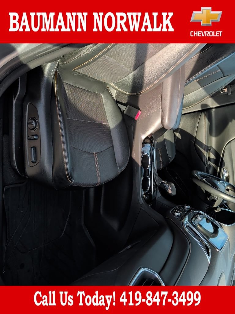 Used 2023 Chevrolet Equinox Premier FWD image 41