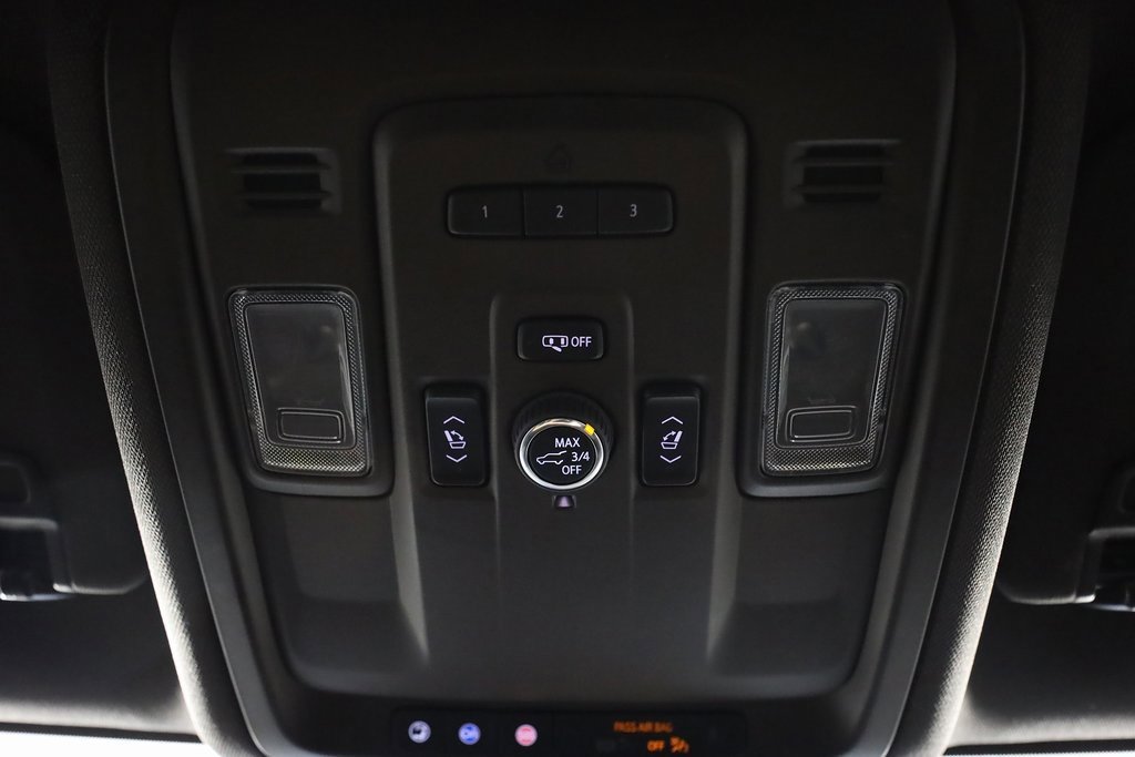 Used 2023 Chevrolet Tahoe Z71 w/ Z71 Off-Road Package image 37