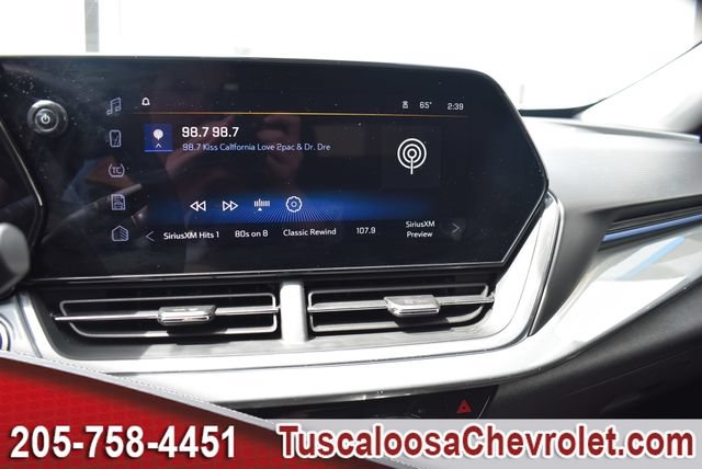 Used 2025 Chevrolet Trax LT FWD image 31